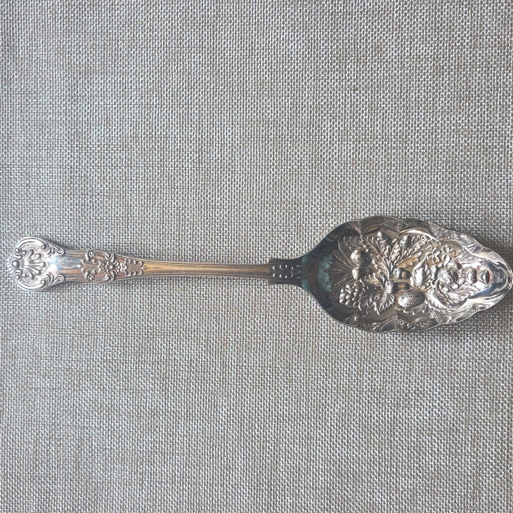 Beautiful Vintage Serving Spoon, Silver Plated, Queens Pattern, Raised Fruit